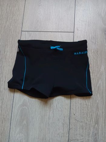 Maillot de bain taille 7-8 ans