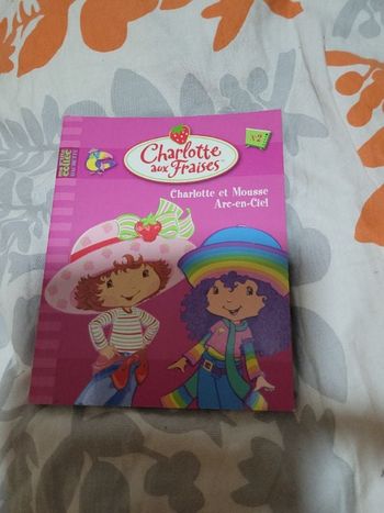 Charlotte aux fraises Charlotte et mousse arc-en-ciel ciel