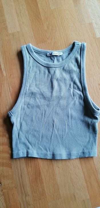 Top court kaki clair taille S Zara 
