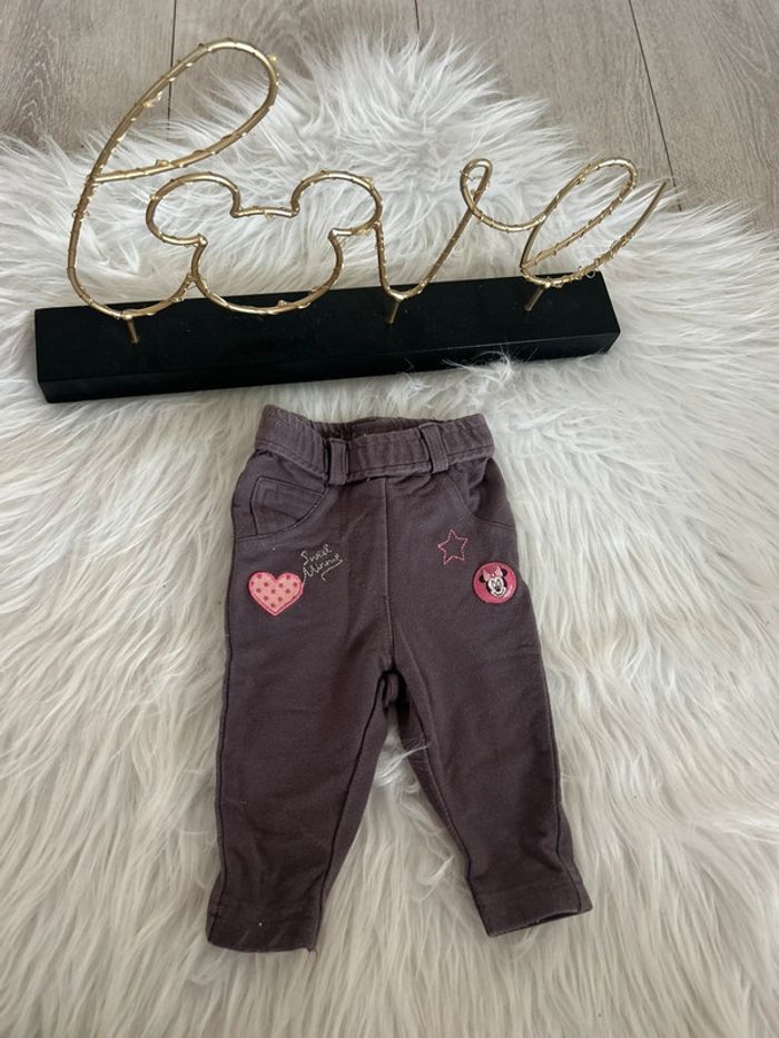 Très beau legging minnie Disney 🥰 taille 3 mois