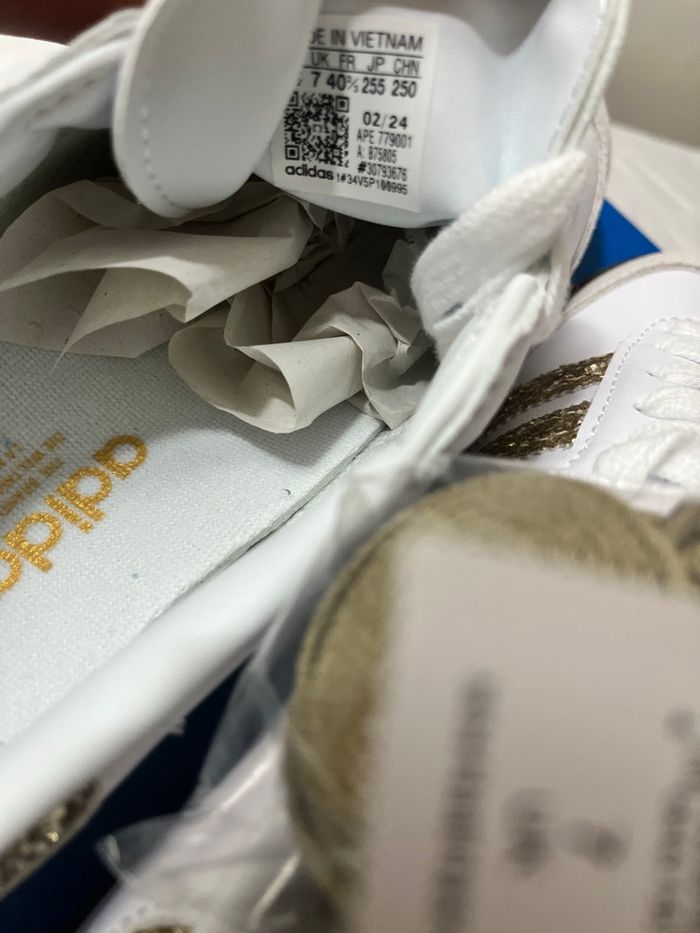 Basket adidas pailleté - photo numéro 7