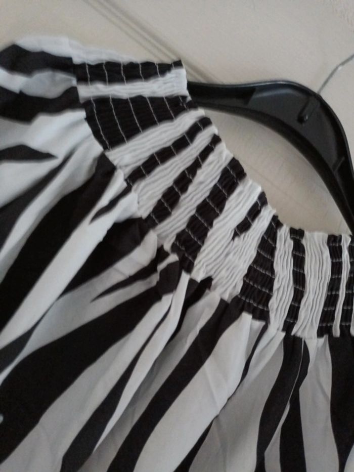 Blouse zébré noir et blanc - photo numéro 5