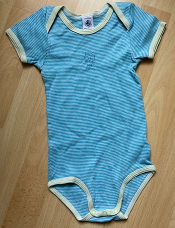 body rayé petit lion taille 2 ans