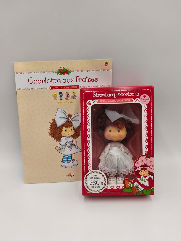 Adorable poupée Charlotte aux Fraises n° 34