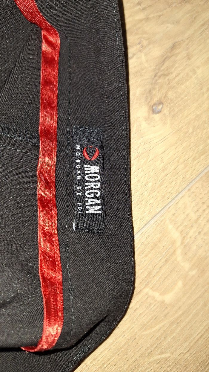 Jupe noir taille S Morgan fendue dessus du genou - photo numéro 5