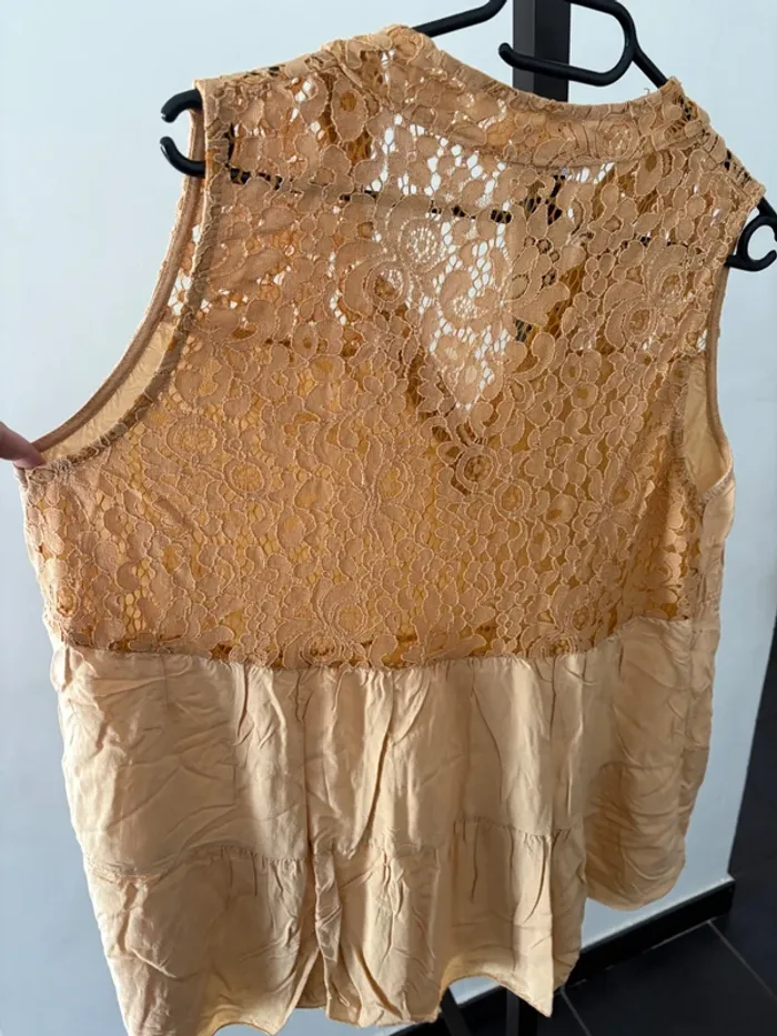 Débardeur jaune à dentelle Taille Unique. - photo numéro 3