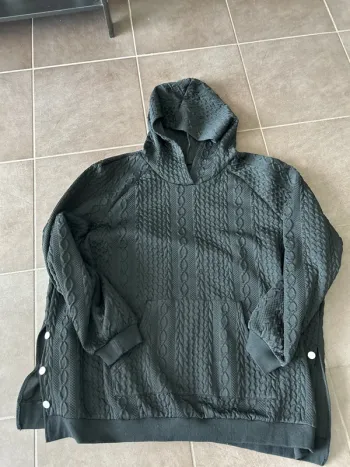 Pull à capuche
