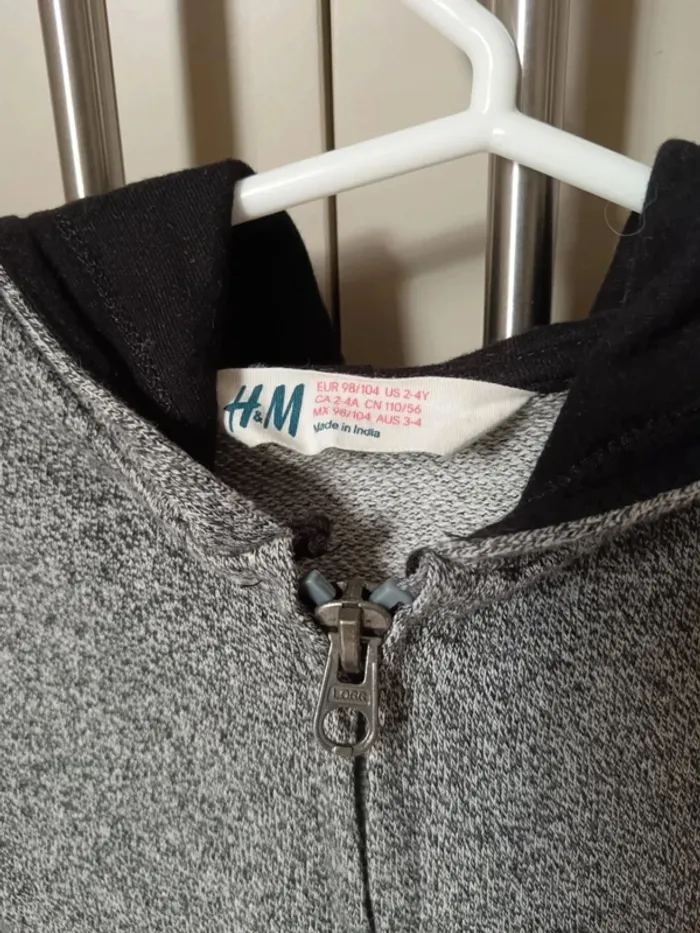 Gilet H&M 3-4 ans - photo numéro 3