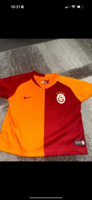 Maillot de foot 9-12 mois authentique Galatasaray