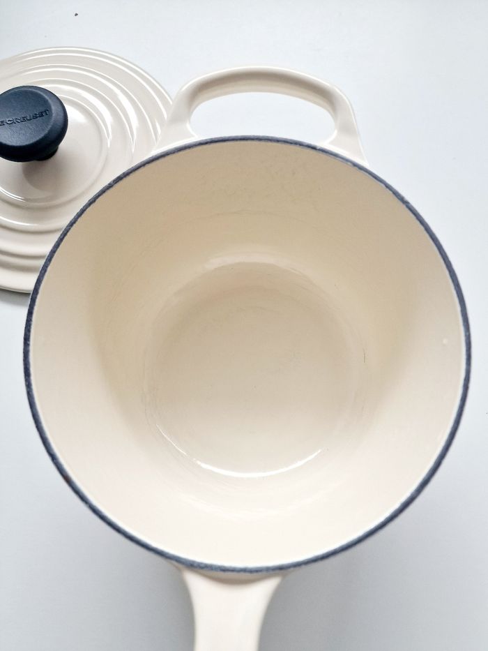 Le Creuset - Casserole en fonte émaillée - Crème - 1,5 litres - photo numéro 7