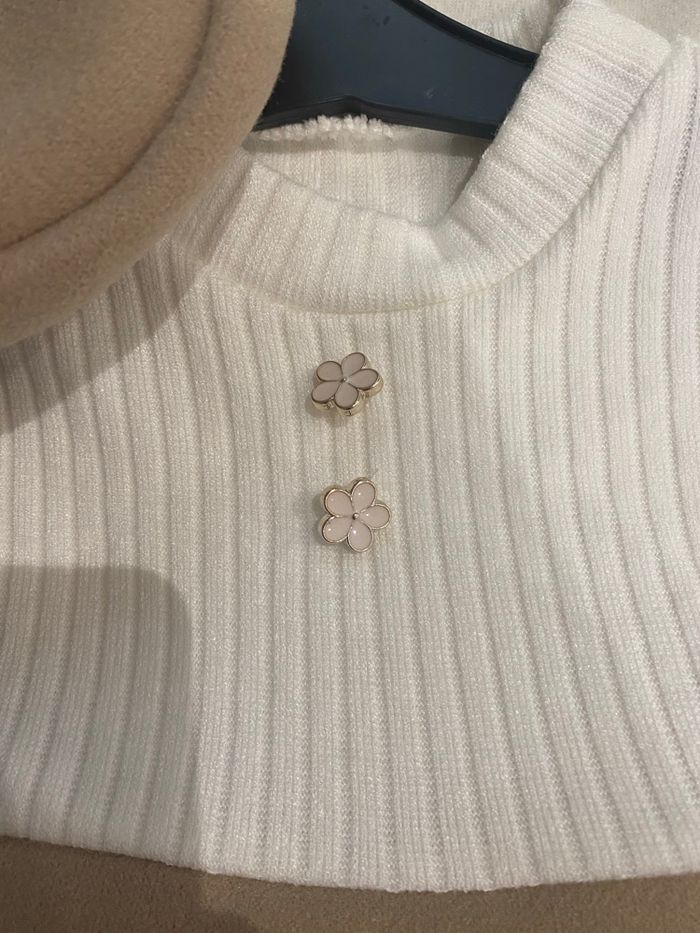 Robe avec béret et noeud