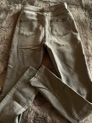 Jeans extensible gris Denim Co