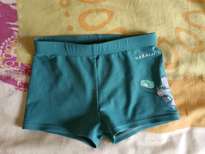 Boxer de bain 7-8 ans - photo numéro 2