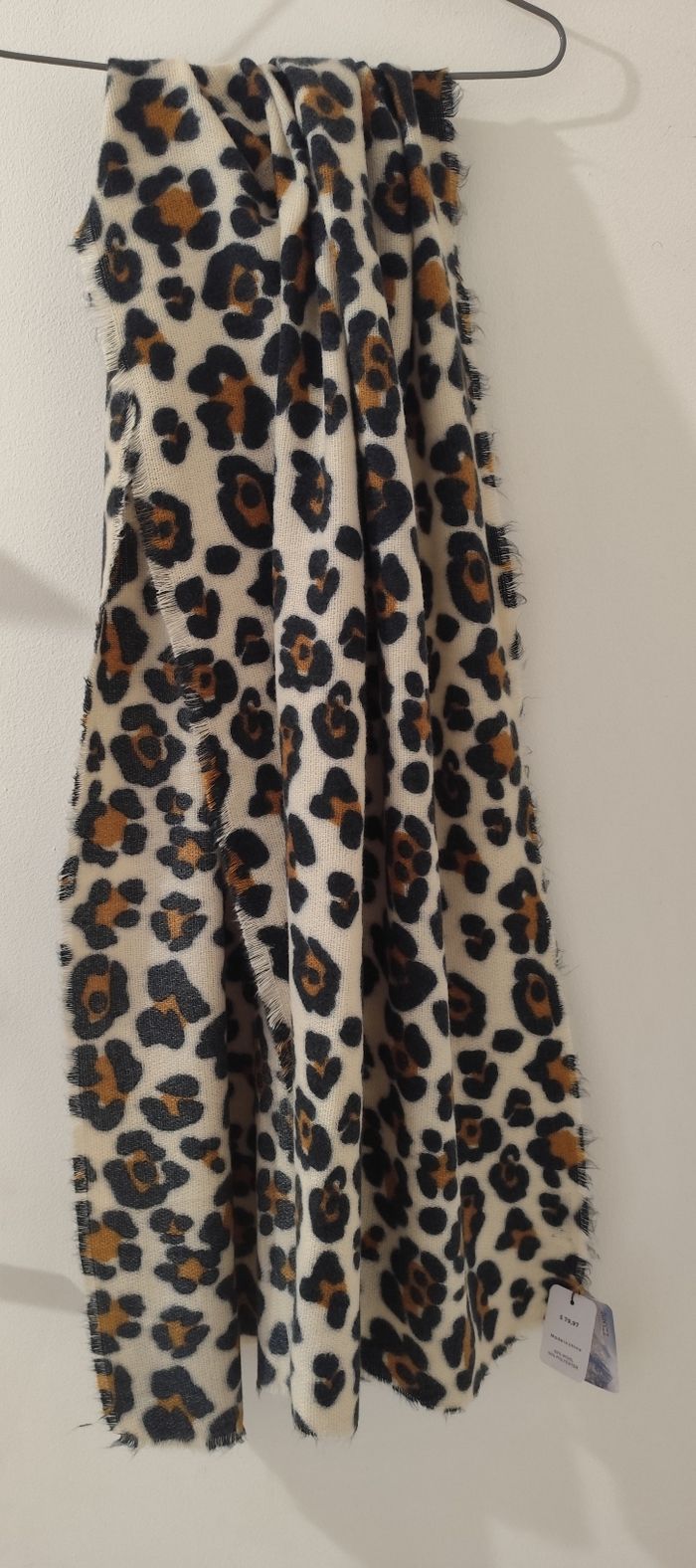 Écharpe chaude avec laine neuve - photo numéro 6