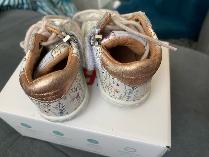 Chaussure marche bébé taille 18 GBB - photo numéro 9