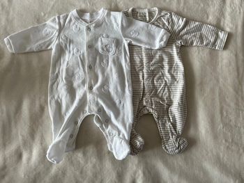 Lot de 2 pyjamas naissance Mayoral +natural collection
