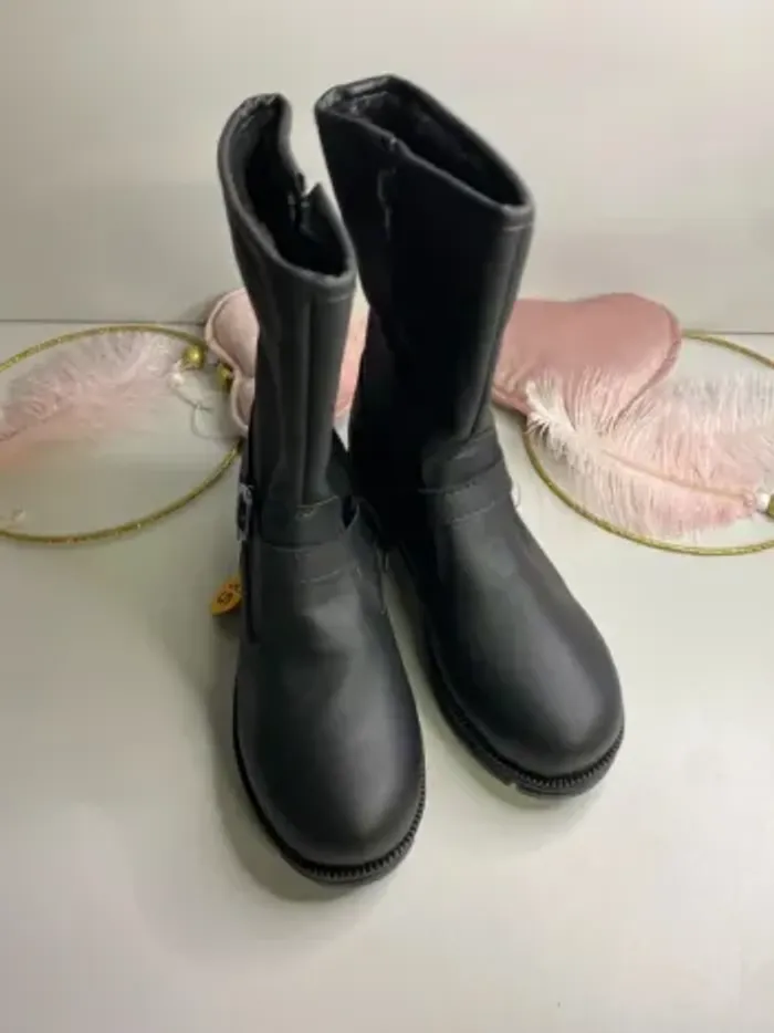 Bottes fourrées fille (neuf) - Taille 35 - photo numéro 4