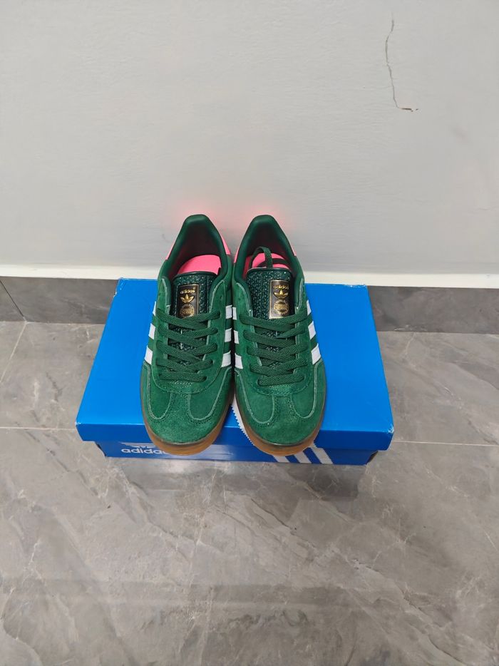 Adidas Gazelle indooe collegiate green lucid pink - photo numéro 2