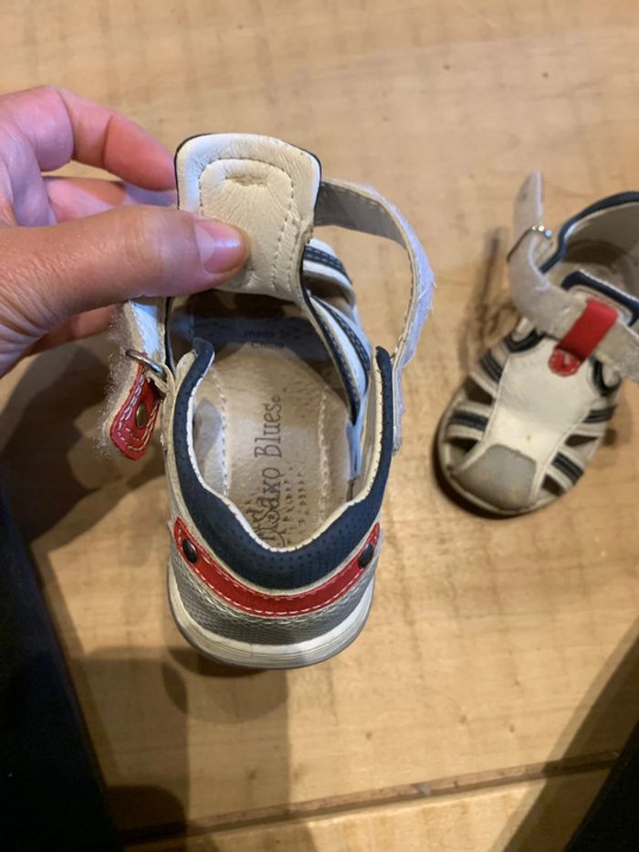 Chaussure ouverte garçon printemps/été taille 21 - photo numéro 6