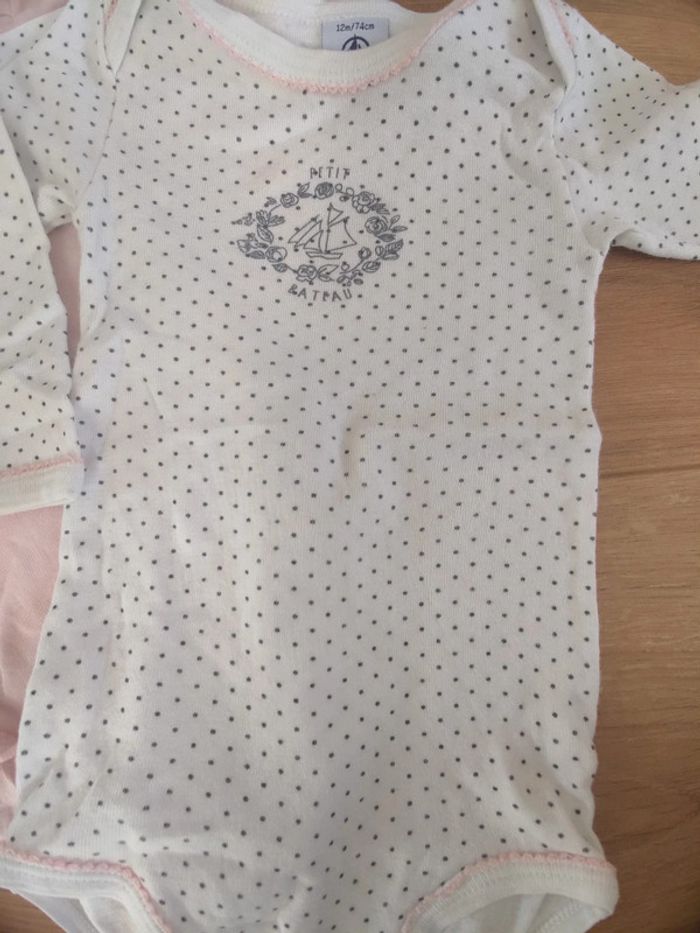 Bodies - photo numéro 2