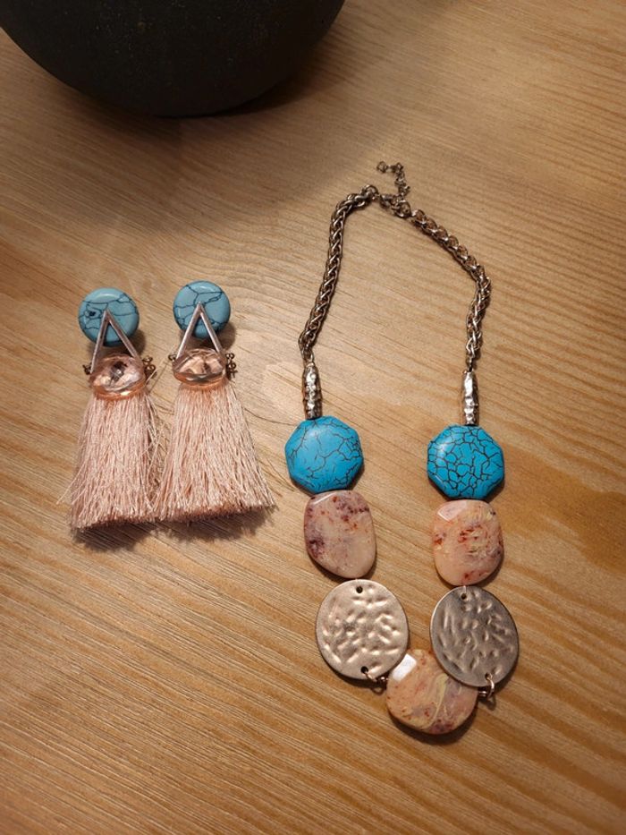 Ensemble bijoux pierre