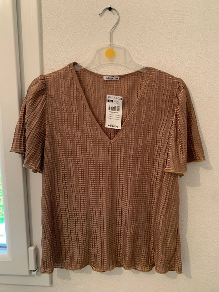 t-shirt gemo neuf - photo numéro 3