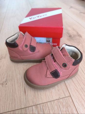 Chaussures Kickers taille 20 très bon état