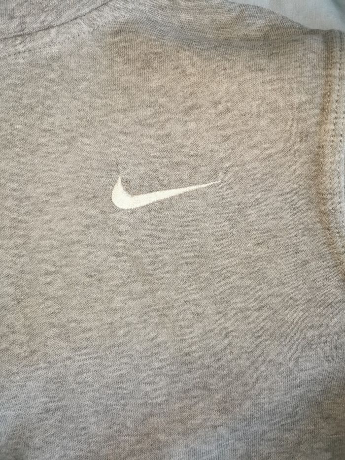 Sweat nike - photo numéro 2