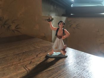 Figurine aladdin et singe abu