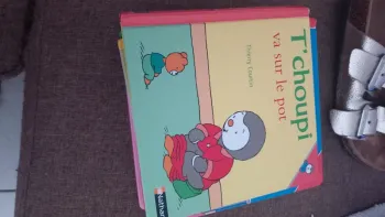 Livre enfant tchoupi tbe