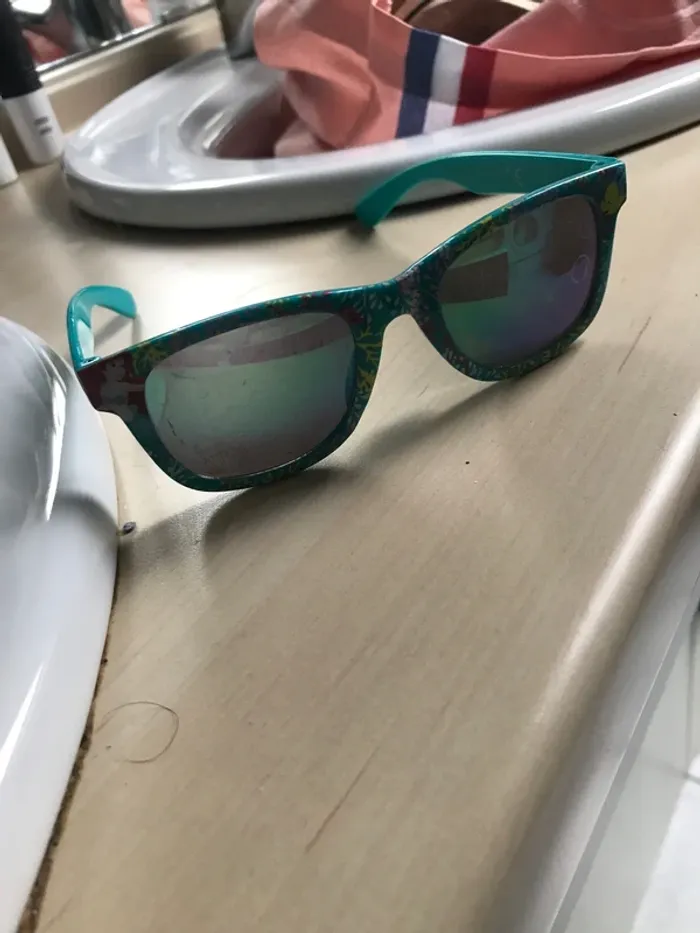 Lunettes de soleil la petite sirène