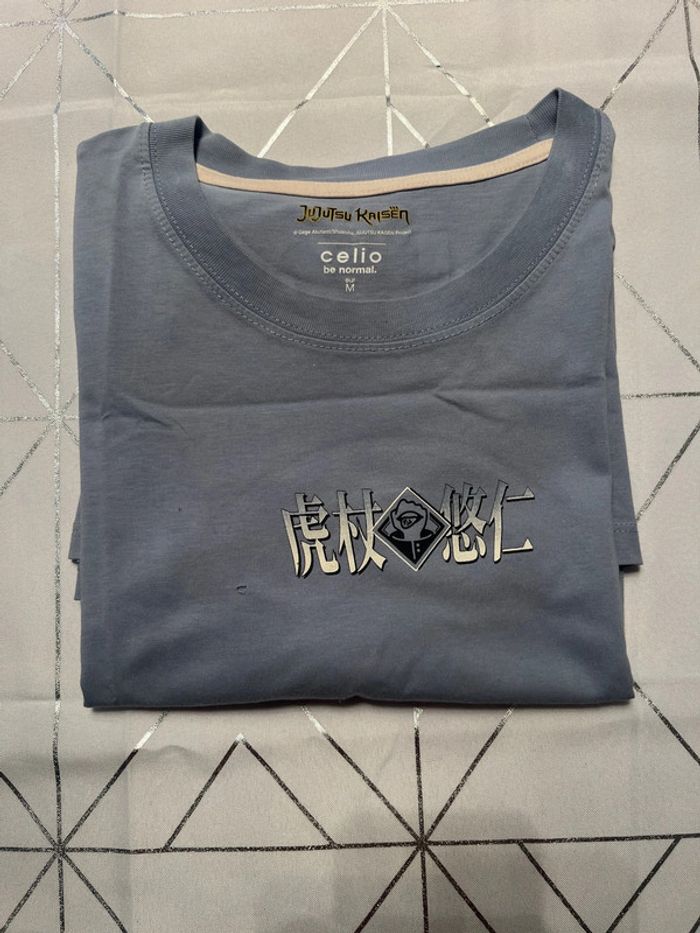 TEE shirt jujustu kaisen celio