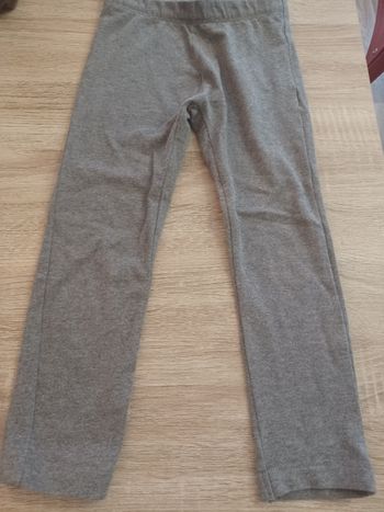Legging gris  5 ans