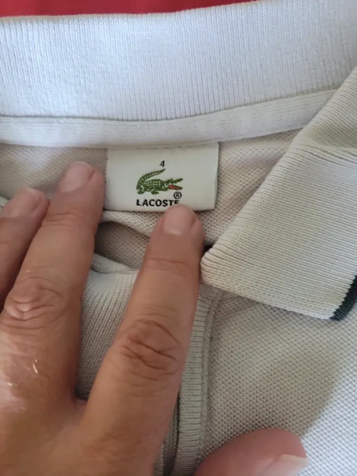 Polo lacoste taille 4 - photo numéro 4