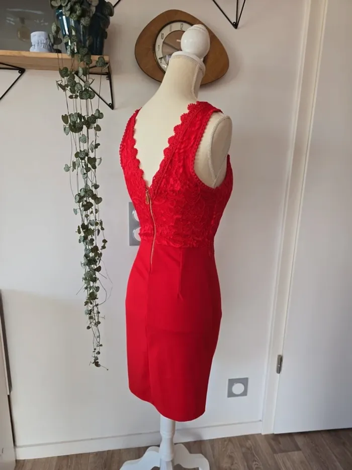 Robe rouge - photo numéro 6