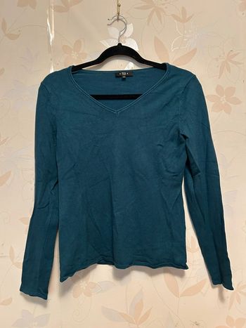 Petit pull bleu