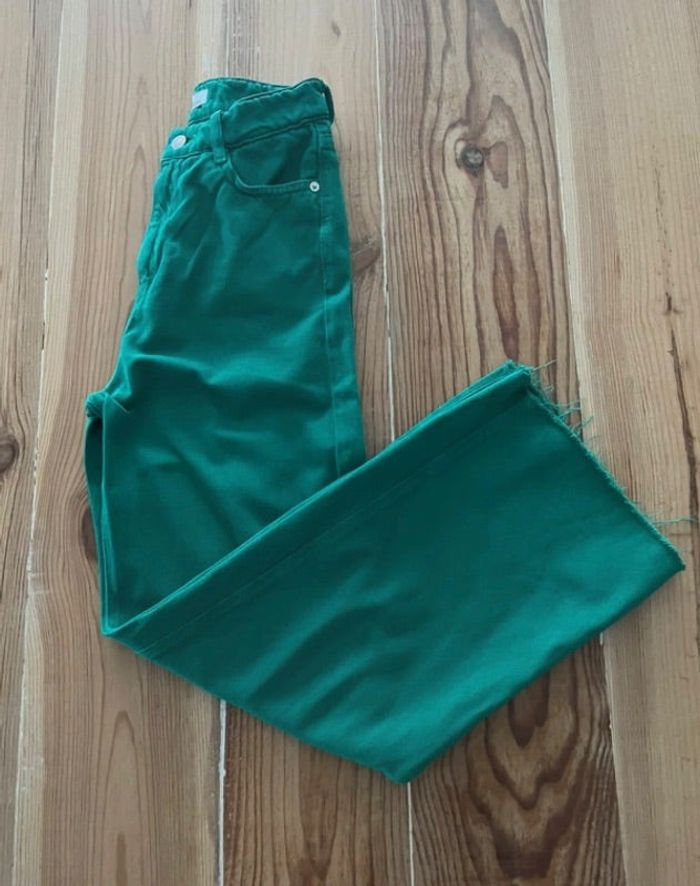 Jean large vert Camaïeu taille 34