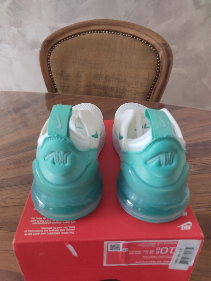 Baskets Nike air max 270 T 27.5 - photo numéro 5