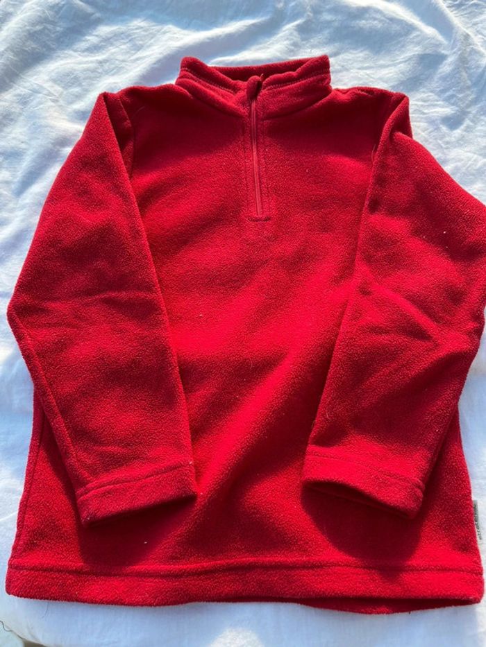 Pull polaire décathlon 5 ans rouge