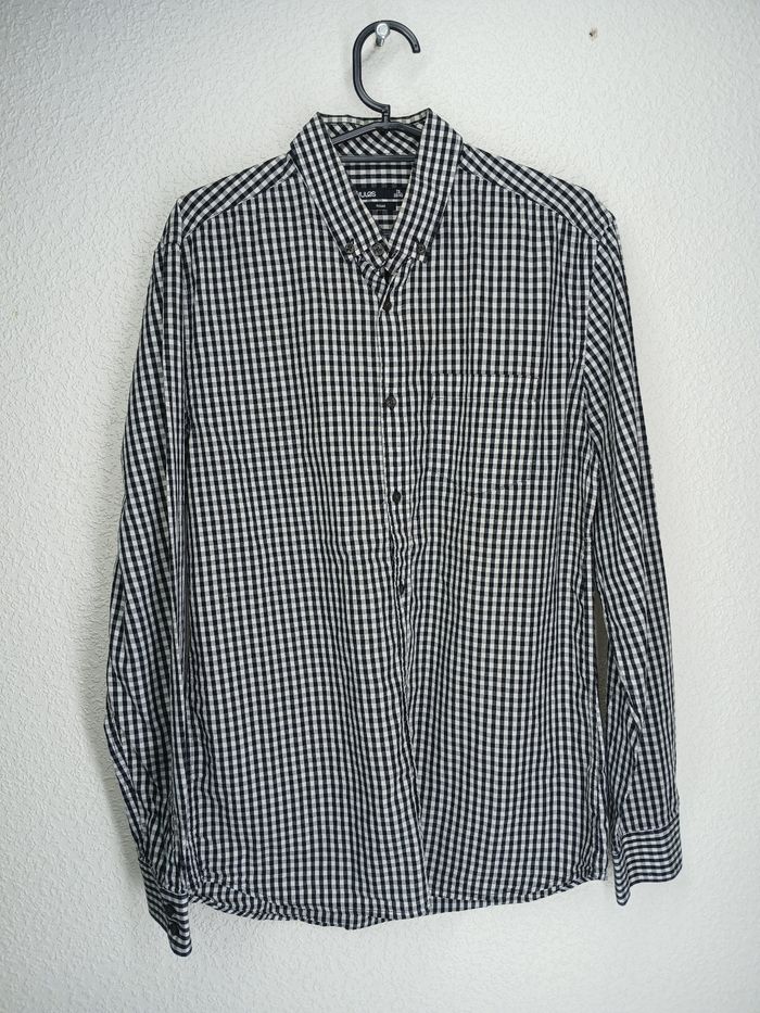 Chemise à carreaux