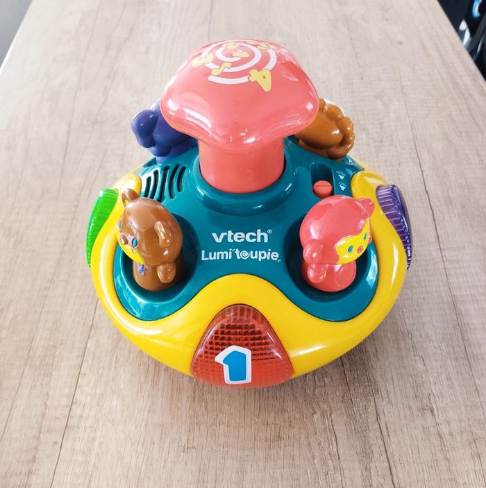 Jouet toupie d'éveil Lumie Toupie des animaux VTech