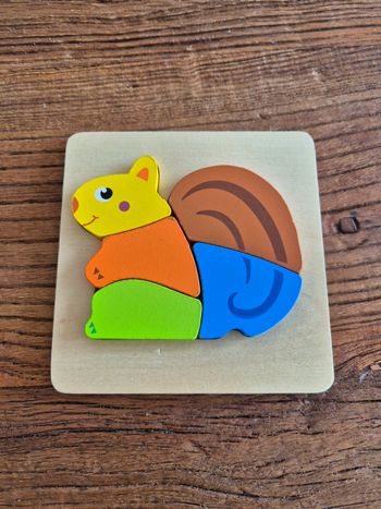 Puzzle en bois écureuil