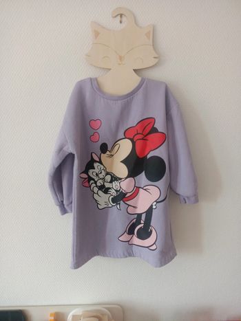 Magnifique robe pull Disney