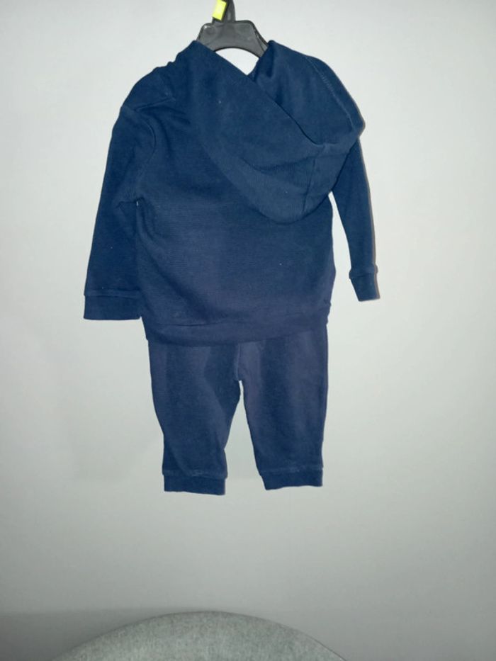 Ensemble 12 mois - photo numéro 5