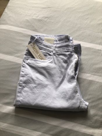 Pantacourt blanc neuf