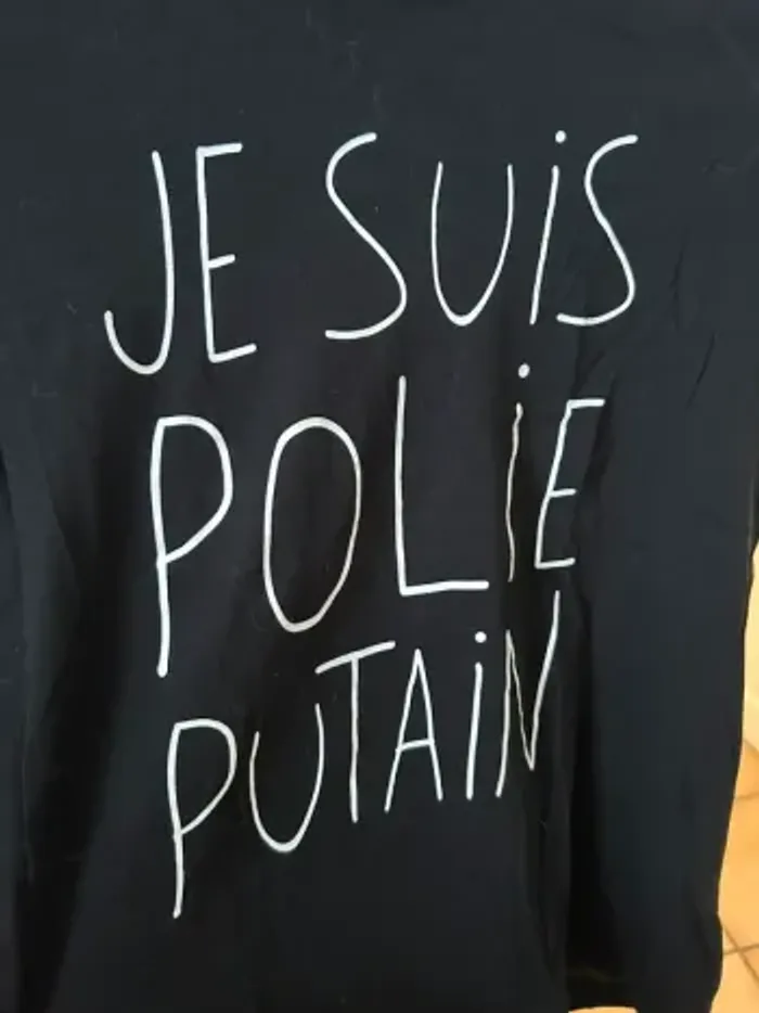 T-shirt message je suis polie.. taille XS - photo numéro 2