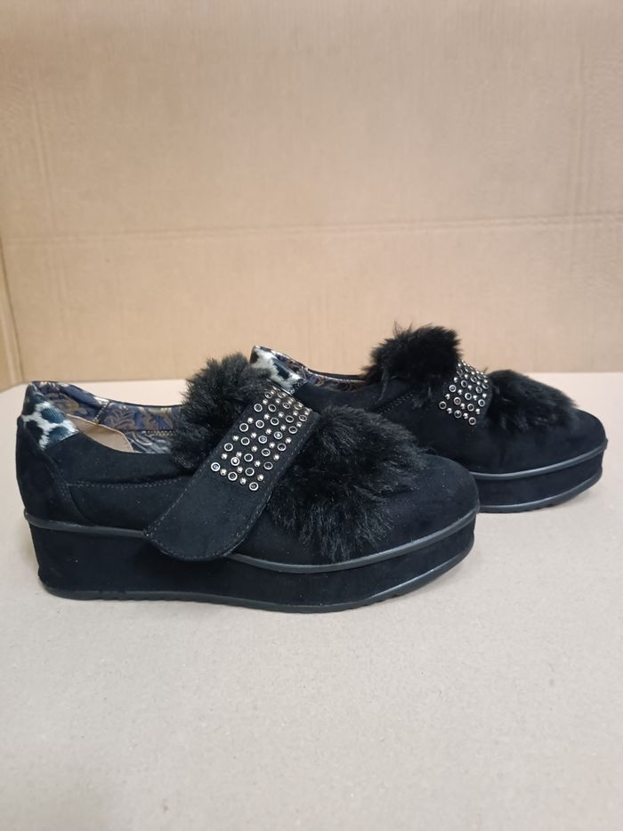 Chaussures Aclys taille 37