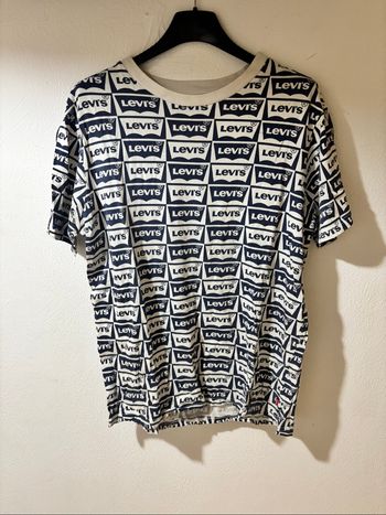 TEE shirt Lévis