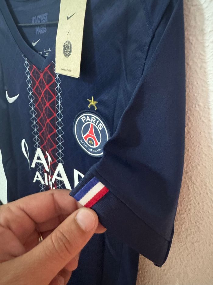 Maillot psg taille s d.doué - photo numéro 3