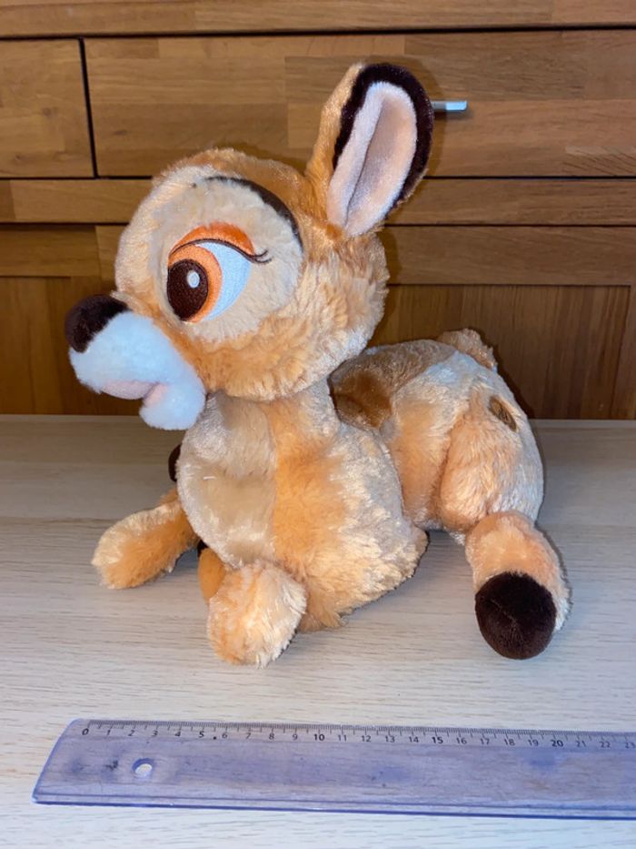 Peluche Bambi Disney store faon plush